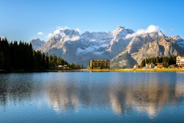 Full-day tour to Cortina and Dolomites